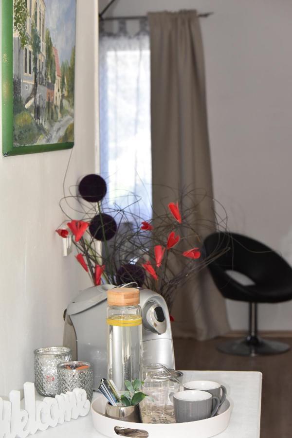Rooms Bobic Licko Petrovo Selo Exterior foto
